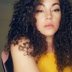 Meet your Posher, Samara